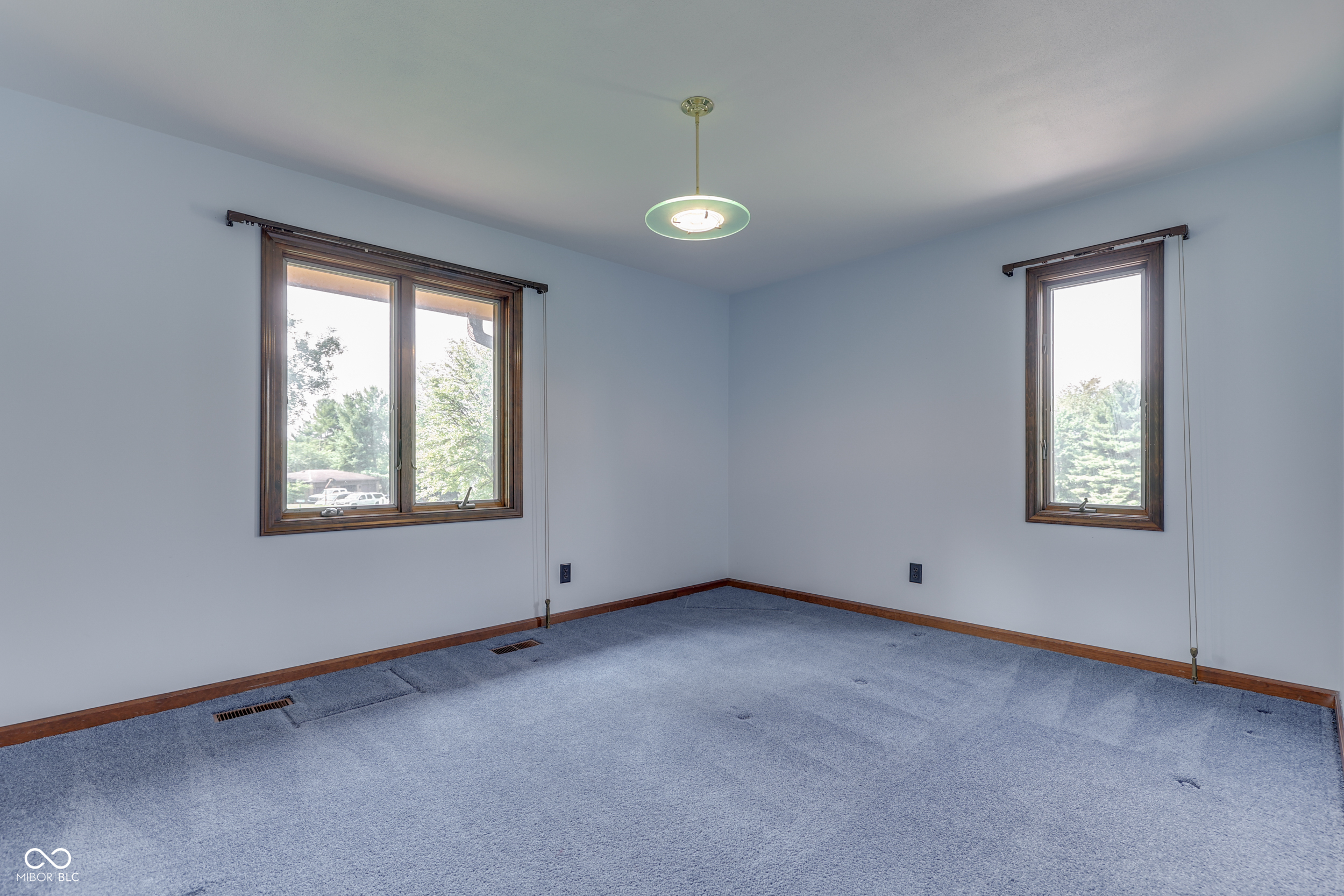 1628 Ridge Hill Avenue Indianapolis, IN 46217 - Photo 34 of 55