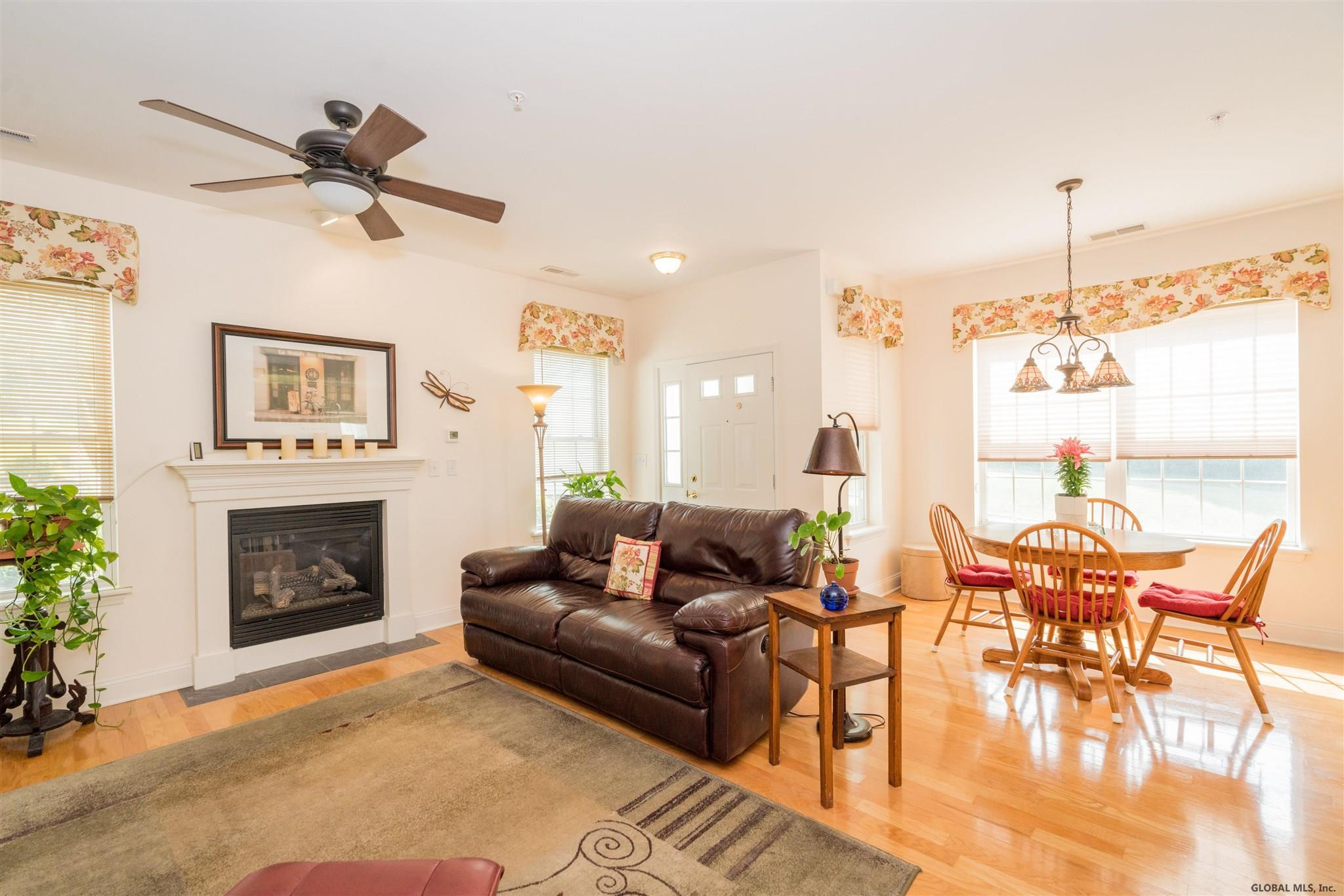 211 N Ridge Troy, NY 12182 - Photo 9 of 52 Photo 9