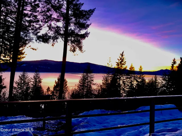 $1,650,000 | 707 Eagen Mountain Drive, Hope, ID 83836