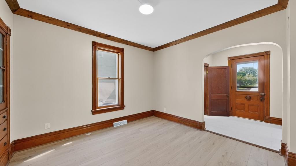 418 8th Street Red Wing, MN 55066 - Photo 12 of 37