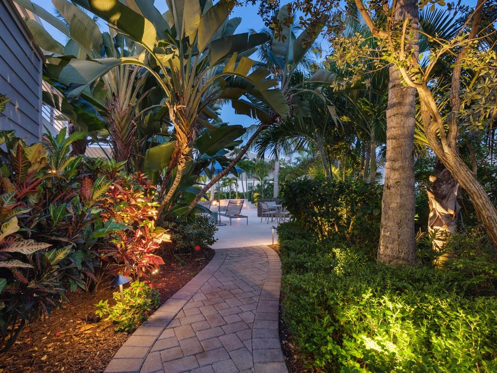 5727 Riegel's Point Road Sarasota, FL 34242 - Photo 44 of 50 Gallery Image 44