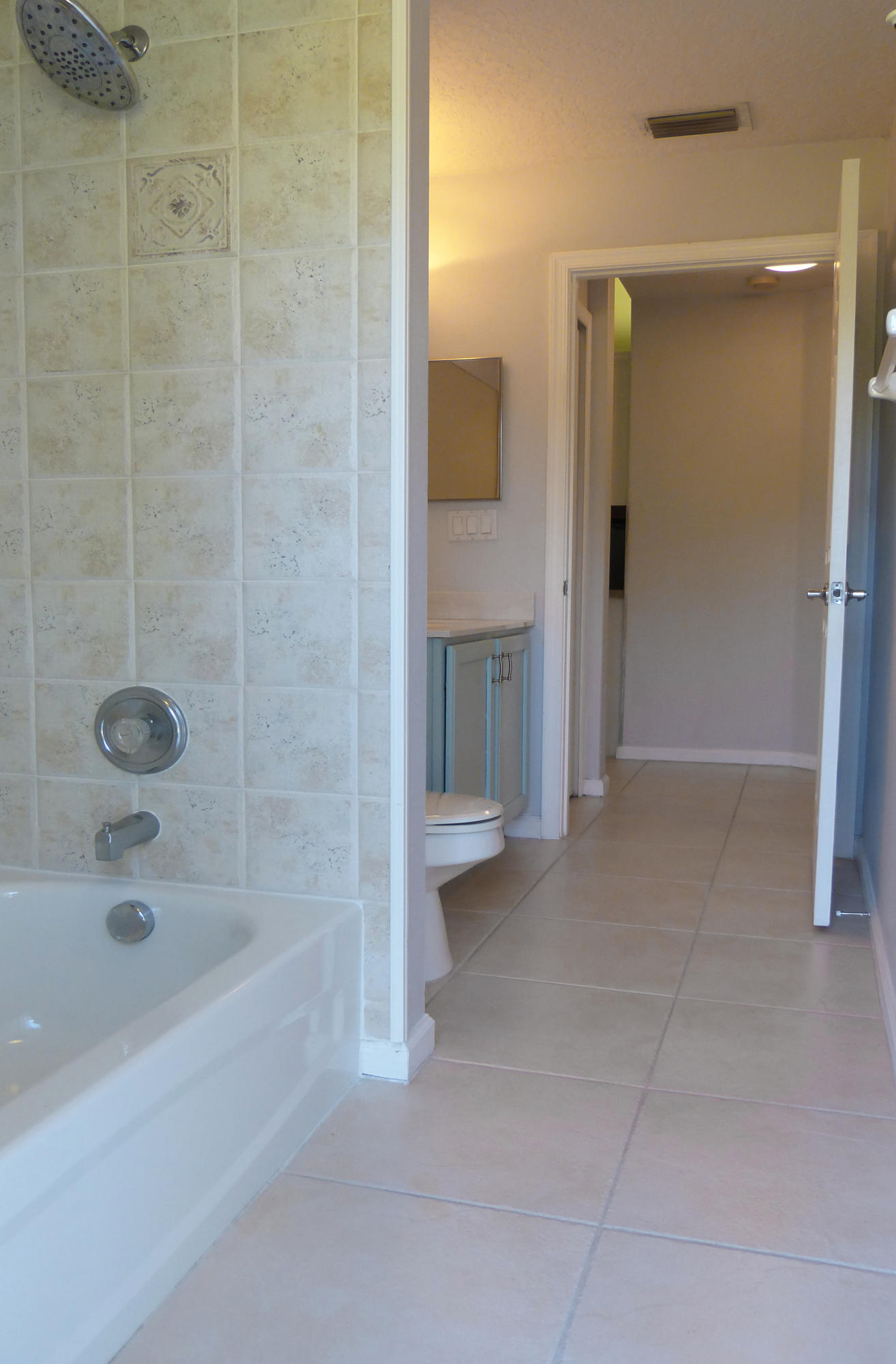 11800 Willis Road Fort Pierce, FL 34945 - Photo 33 of 51 P1020407