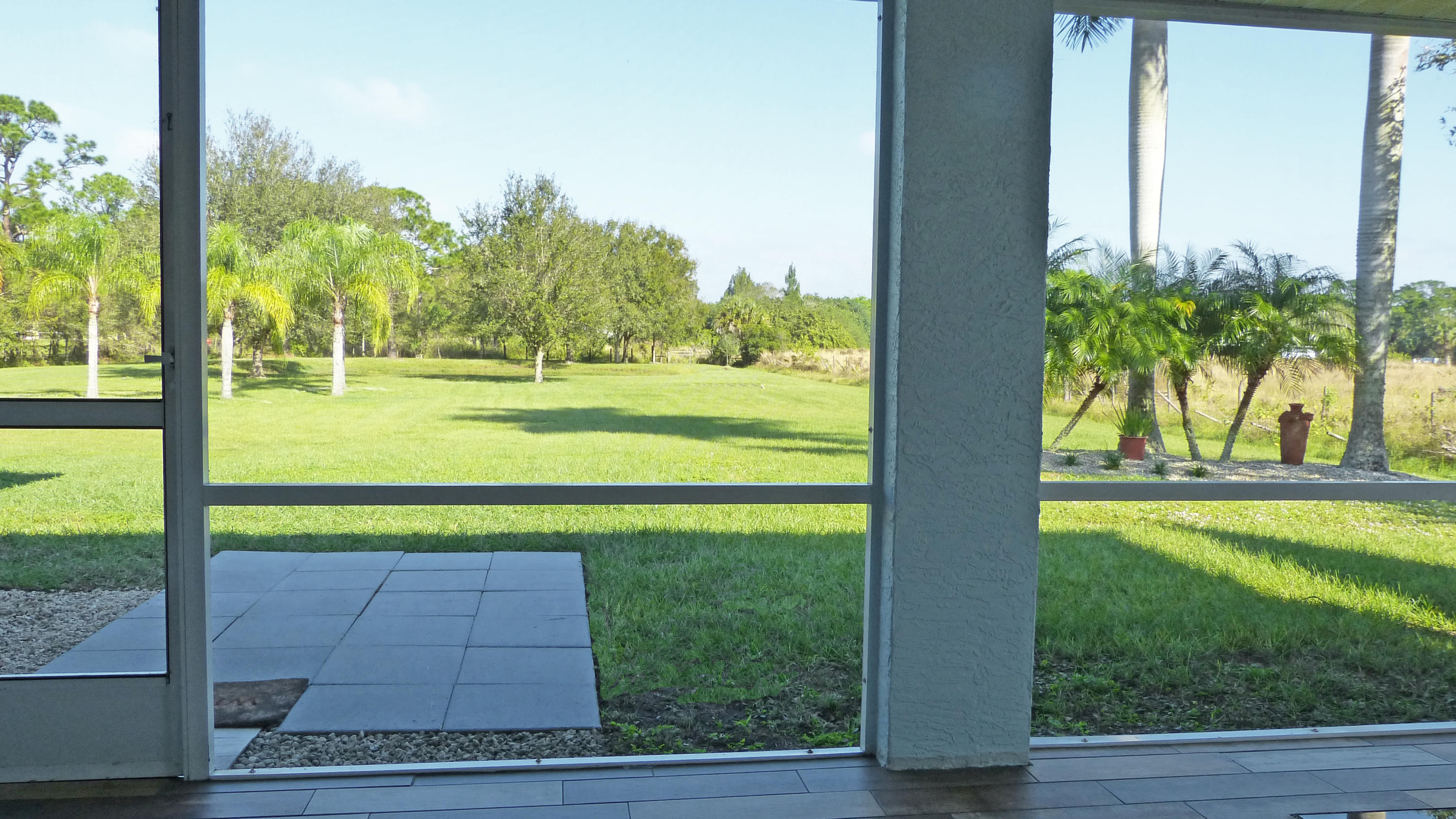 11800 Willis Road Fort Pierce, FL 34945 - Photo 43 of 51 P1020437