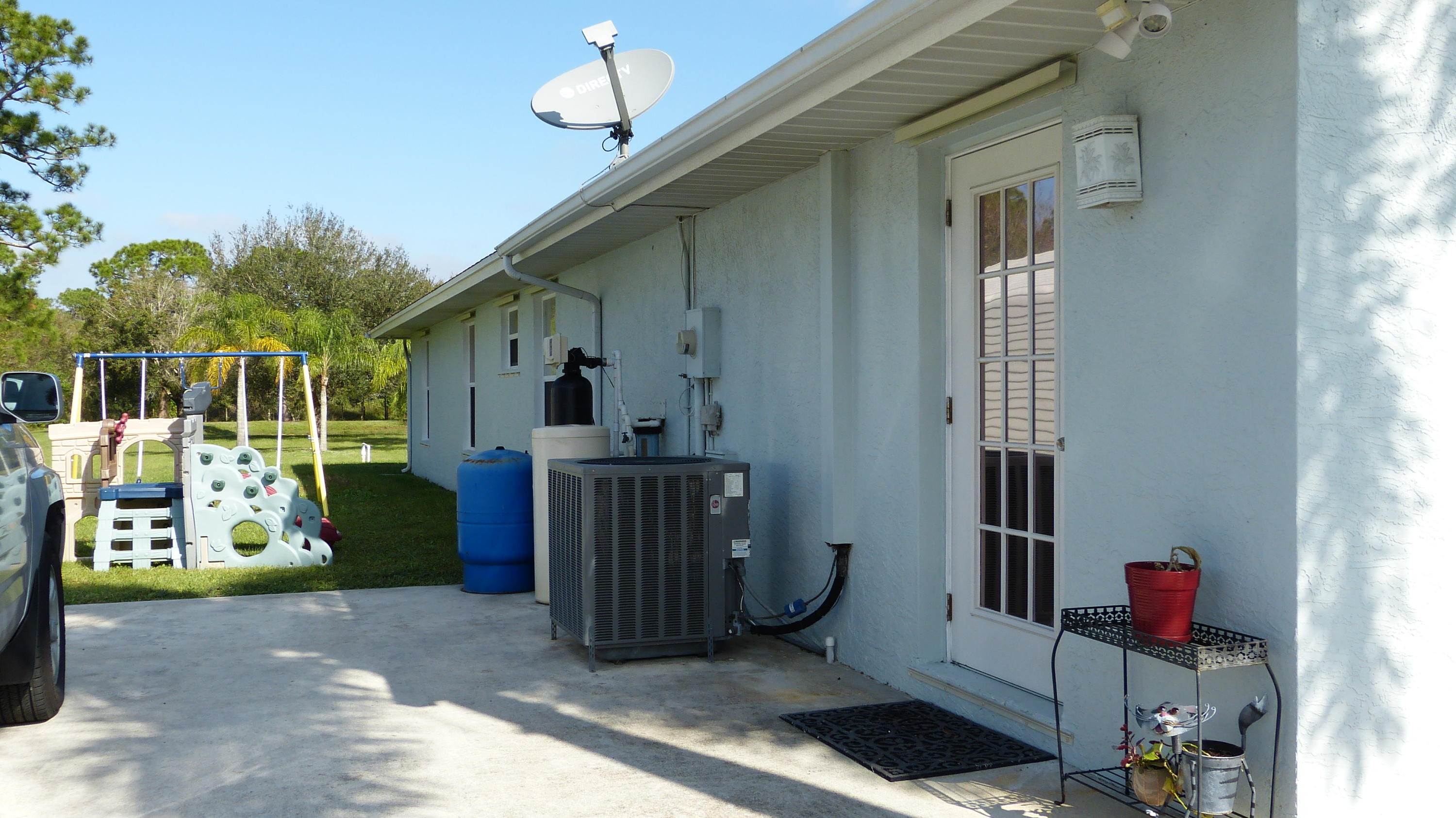 11800 Willis Road Fort Pierce, FL 34945 - Photo 49 of 51 P1020452