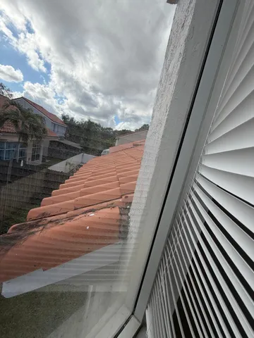 $4,000 | 3780 Amalfi Drive, Unit 3780, Hollywood, FL 33021