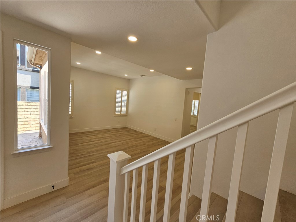 131 Brooks Road Simi Valley, CA 93065 - Photo 11 of 40