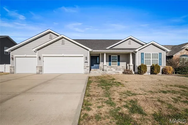 $435,000 | 1420 Winchester Grove Court, O'Fallon, IL 62269