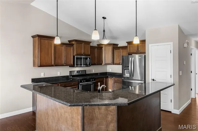 $435,000 | 1420 Winchester Grove Court, O'Fallon, IL 62269