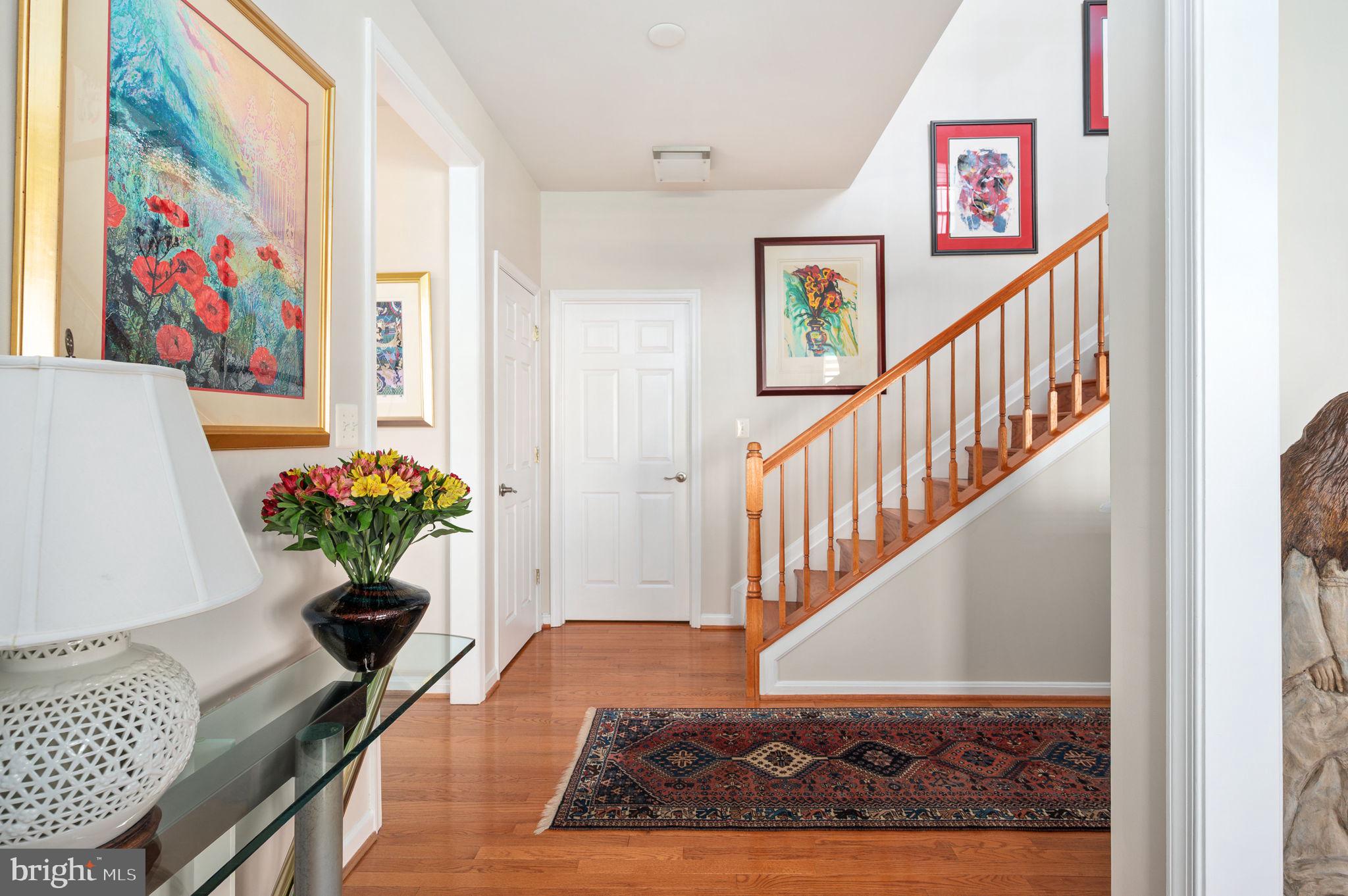13700 Fieldstone Way Gainesville, VA 20155 - Photo 5 of 53 a view of entryway