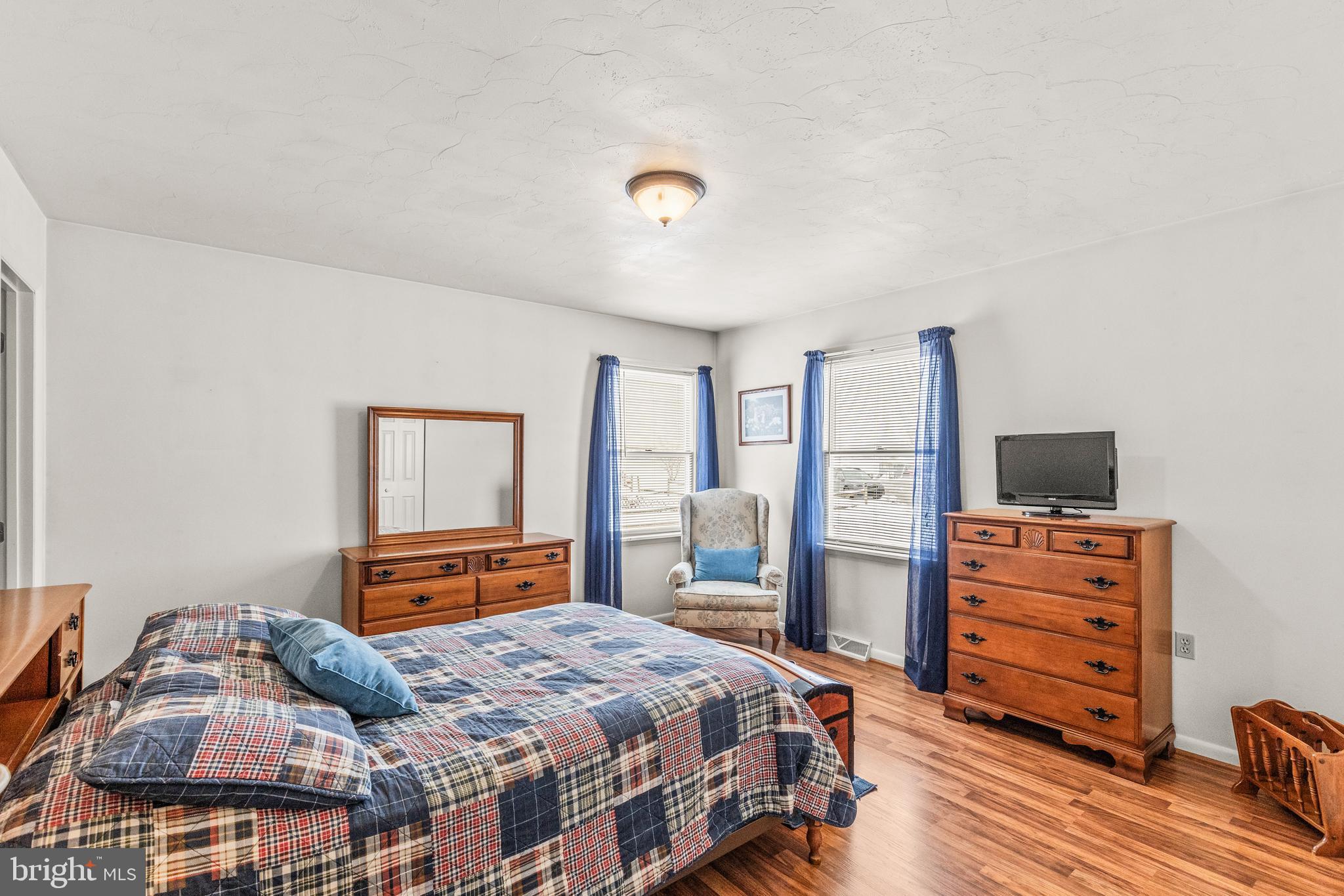 136 Conewago Drive Hanover, PA 17331 - Photo 17 of 41 a bedroom with a bed and furniture