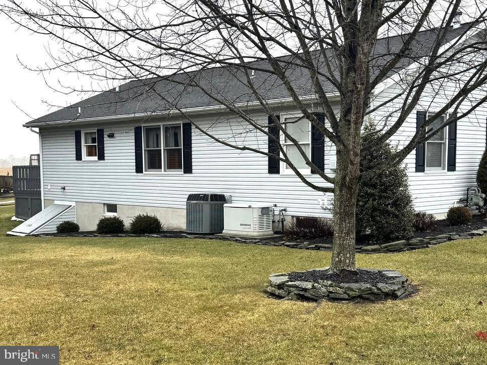 136 Conewago Drive Hanover, PA 17331 - Photo 37 of 41 a view of a house with a yard