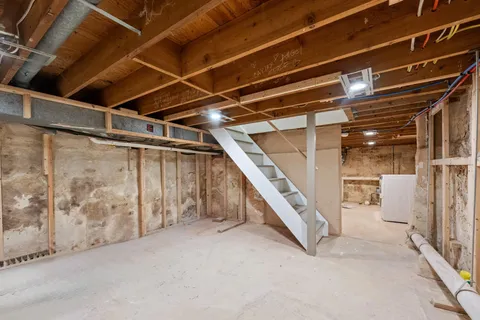 $575,000 | 440 Poplar Street, Philadelphia, PA 19123