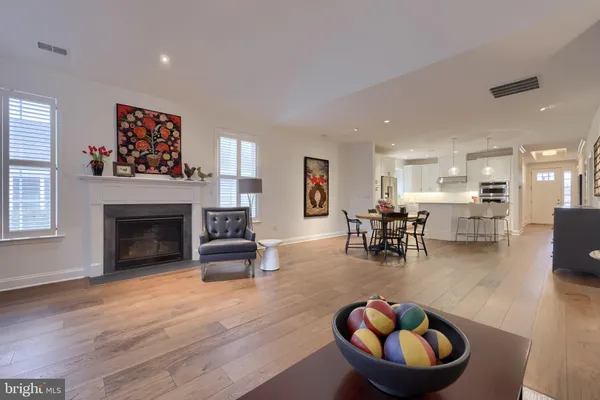 $539,900 | 1032 Presidents Drive, Lititz, PA 17543
