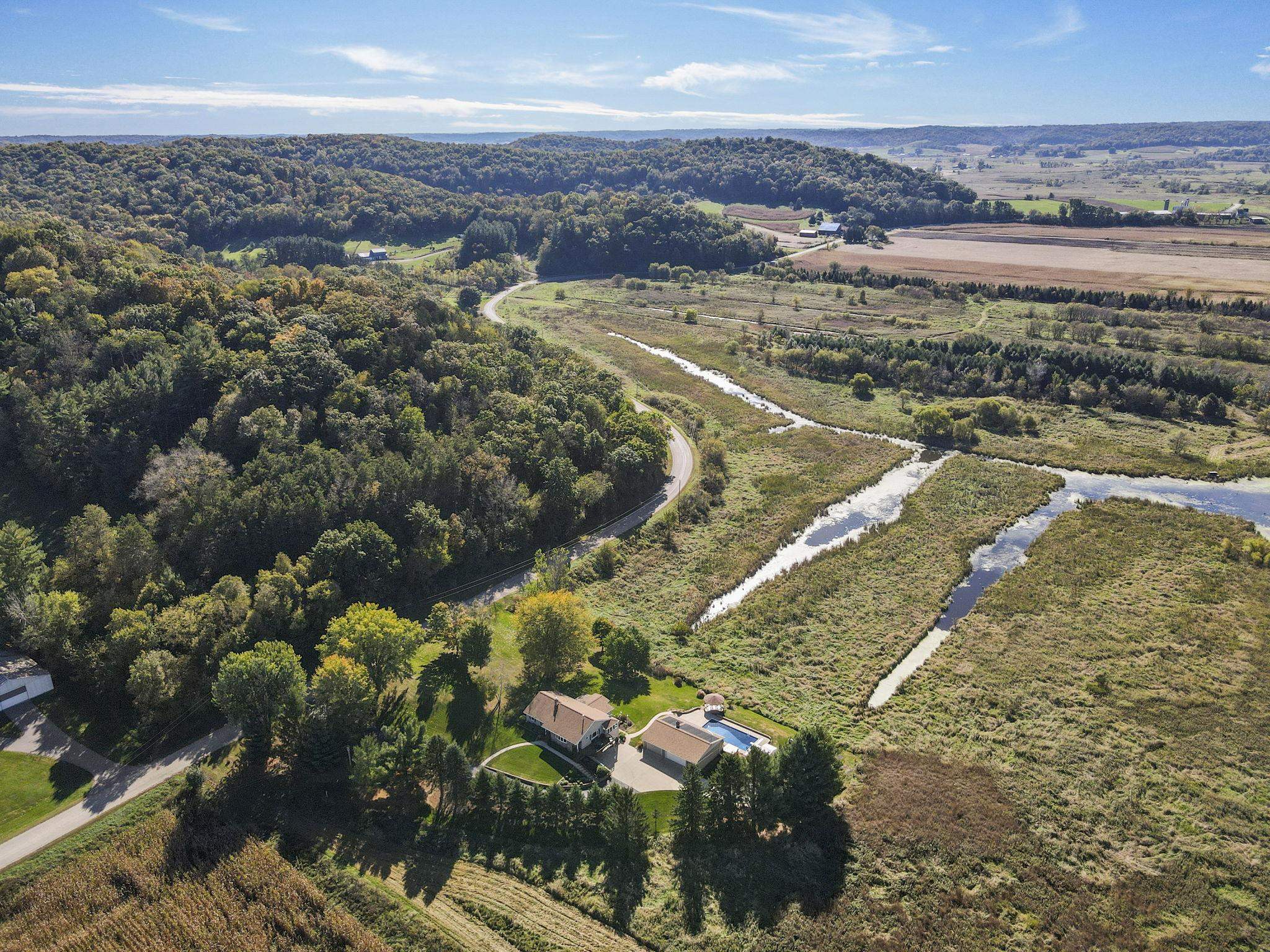 S9331 Valley View Road Plain, WI 53577 - Photo 25 of 70