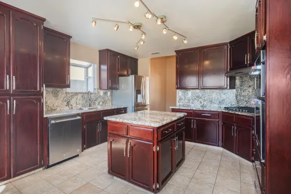 $468,000 | 3147 Boulder Avenue, Madera, CA 93637