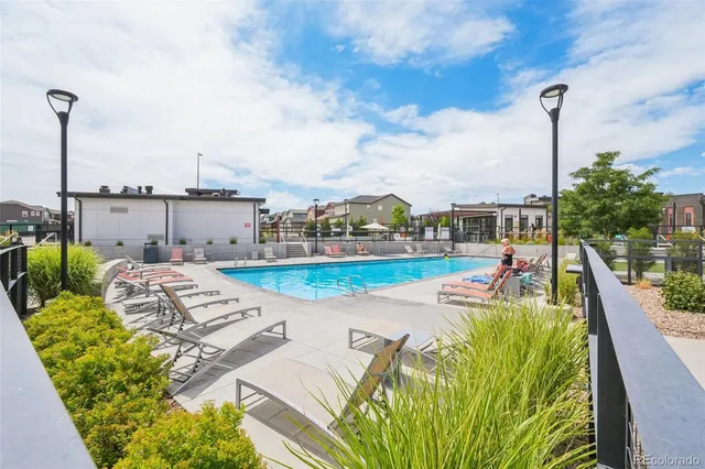 $400,000 | 16189 East Elk Drive, Denver, CO 80239