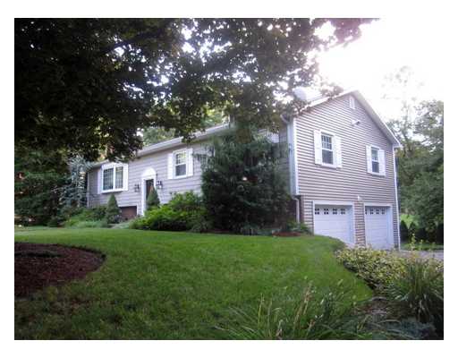 21 Appletown Road Smithfield, RI 02828 - Photo 1 of 16 Exterior Front.