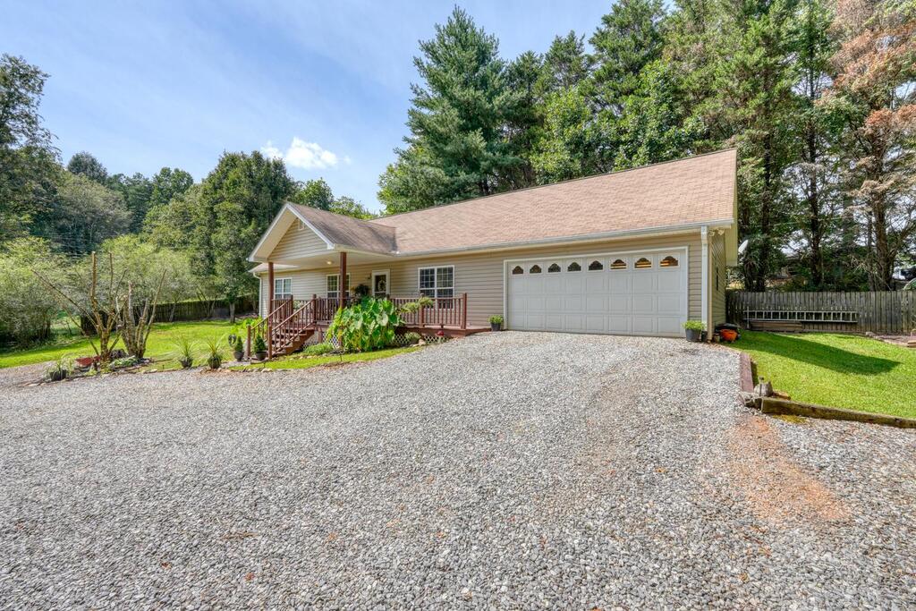 862 Fairview Church Road Blairsville, GA 30512 - Photo 4 of 40 Gallery Image 4