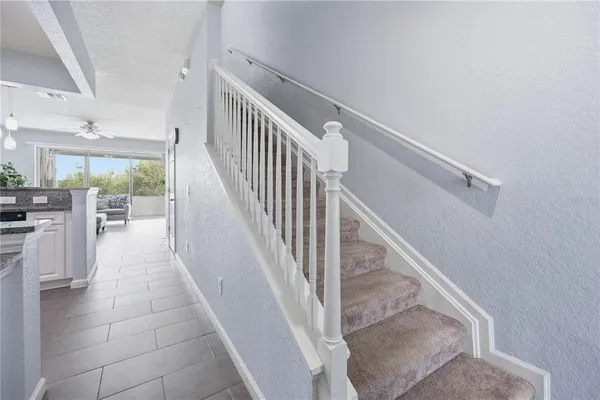 a view of entryway and hall