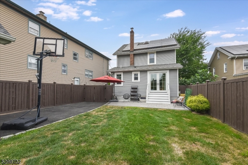 19 Field Road Maplewood, NJ 07040 - Photo 27 of 32 Gallery Image 27