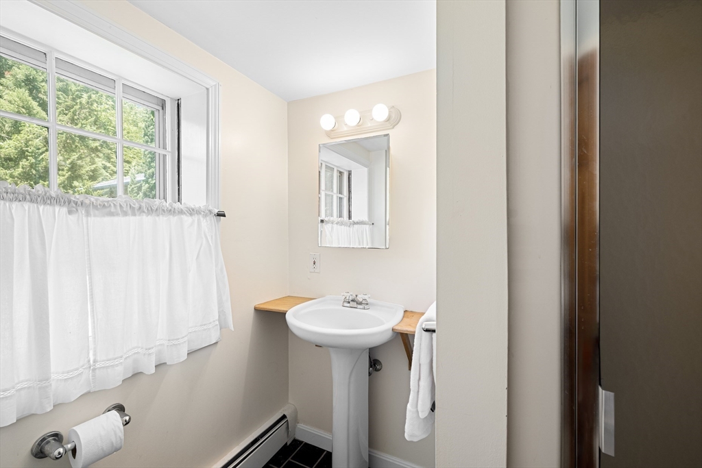 115 Howland Road Westport, MA 02790 - Photo 35 of 41