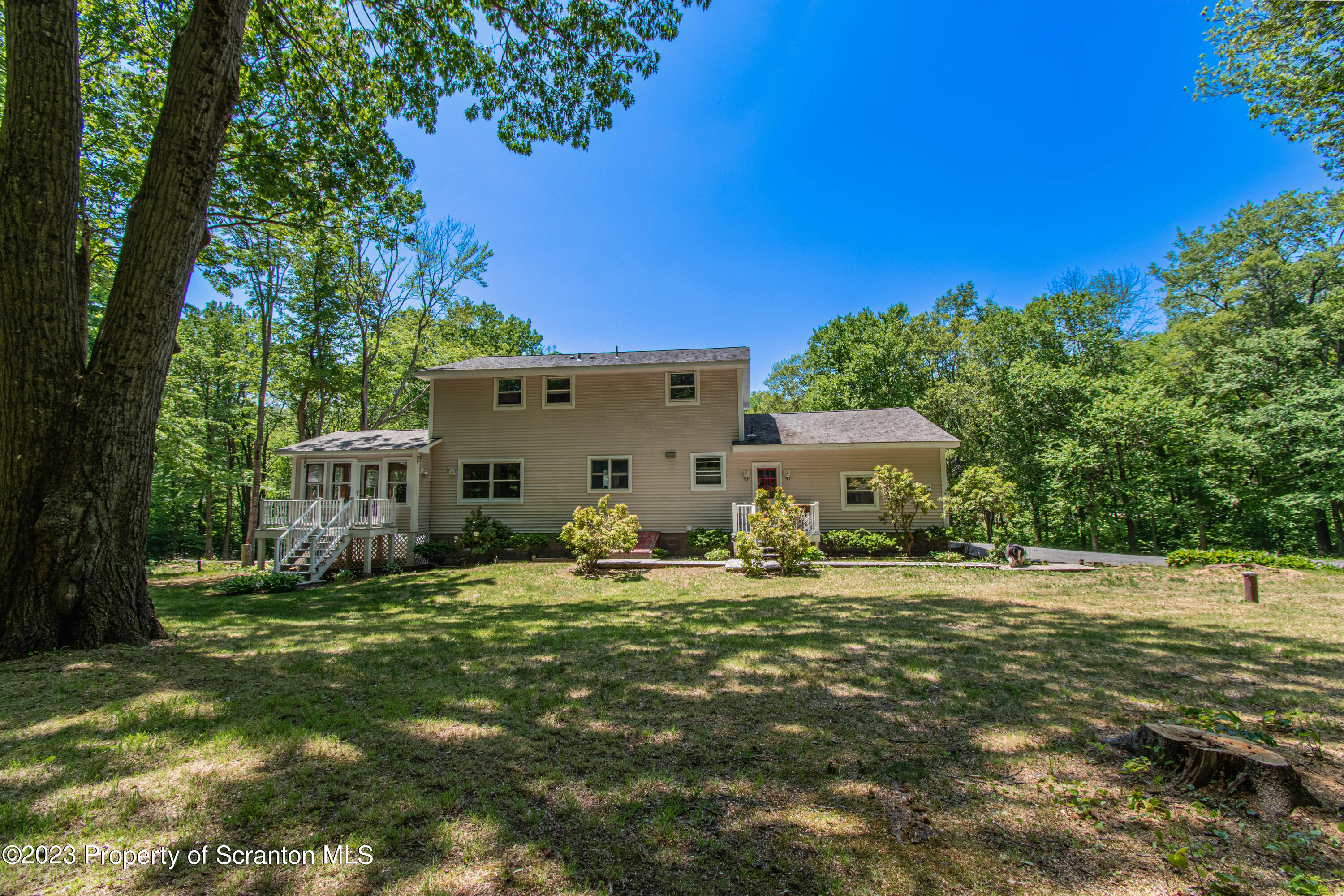 26 Maple Hill Road Waymart, PA 18472 - Photo 2 of 45 Gallery Image 2