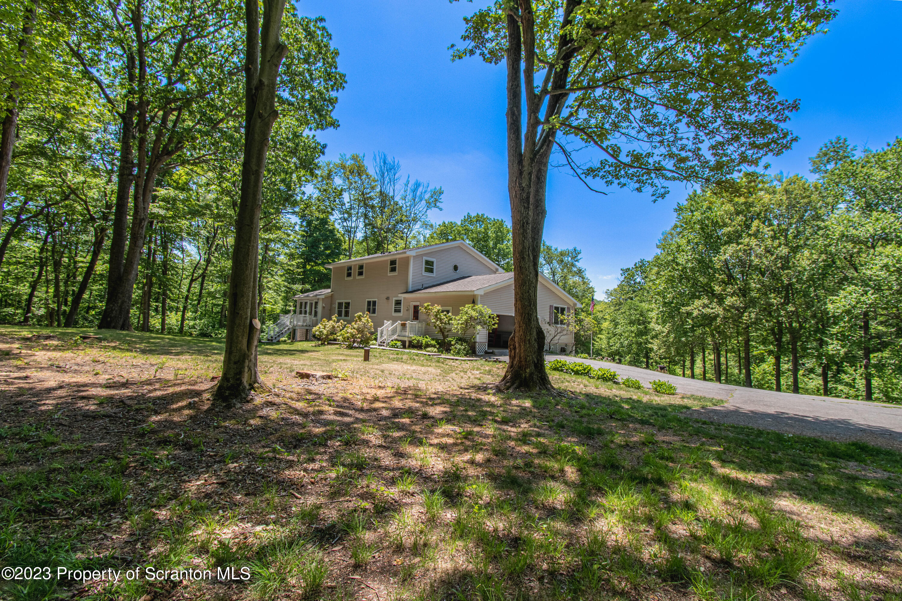 26 Maple Hill Road Waymart, PA 18472 - Photo 3 of 45 Gallery Image 3