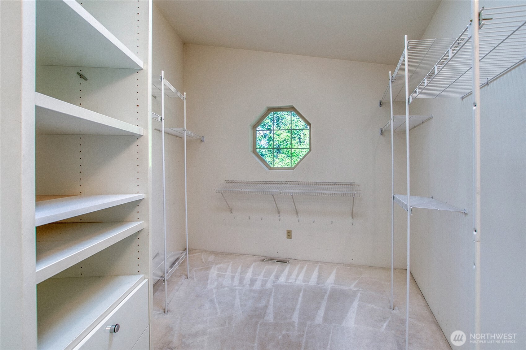 121 Switchback Road Orcas Island, WA 98245 - Photo 23 of 35 a view of an empty room