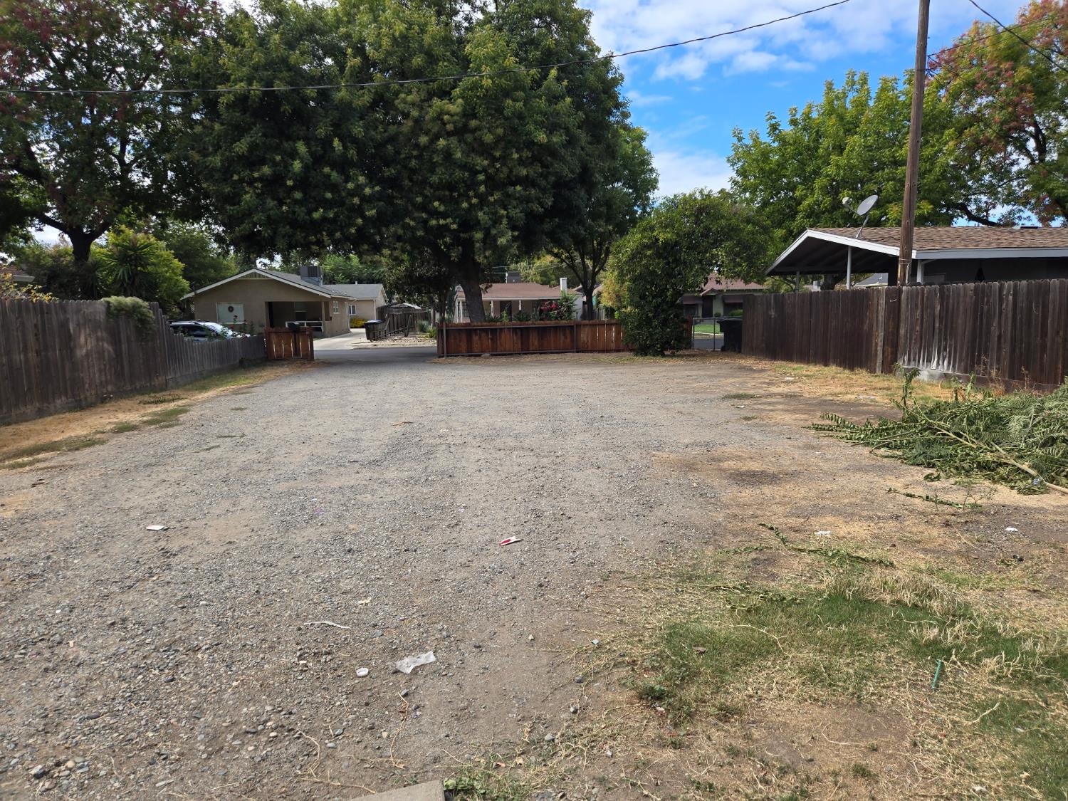 334 Semple Street Modesto, CA 95354 - Photo 27 of 28 a view of outdoor space with deck and tree