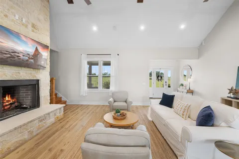 $699,000 | 1780 Ike Lane, Brenham, TX 77833