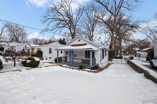 $225,000 | 7615 Folk Avenue, St. Louis, MO 63143