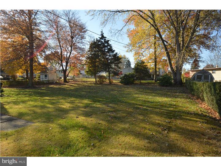 412 Beaver Road Southampton, PA 18966 - Photo 2 of 19 Gallery Image 2