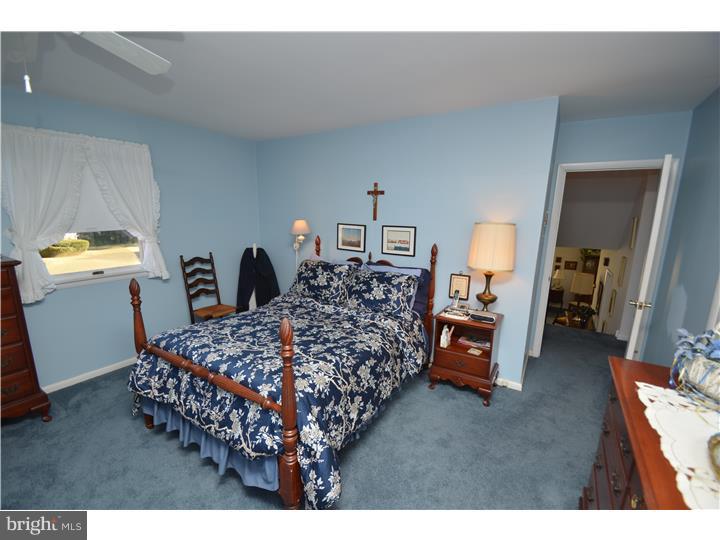 412 Beaver Road Southampton, PA 18966 - Photo 10 of 19 Gallery Image 10