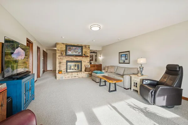 $564,900 | 15135 38th Avenue North, Plymouth, MN 55446