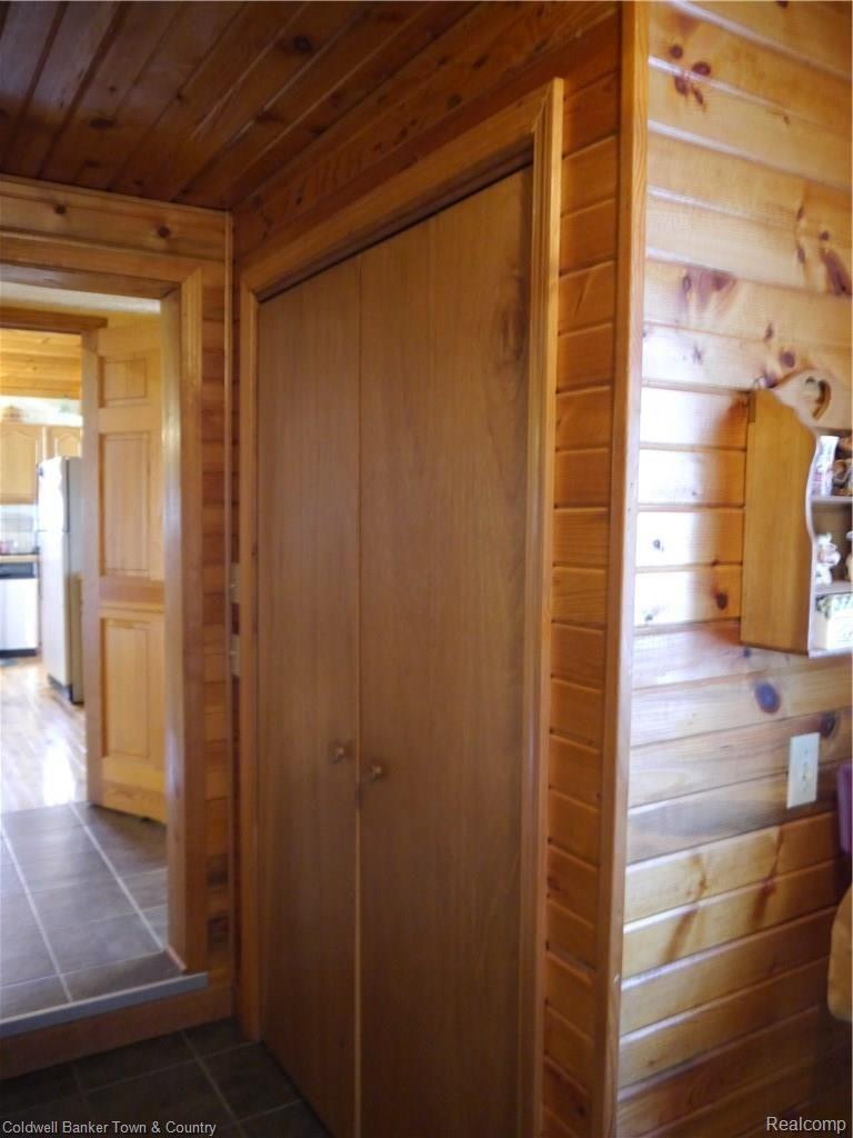 4774 Harris Road Williamston, MI 48895 - Photo 19 of 46 27 4774 Harris (28).JPG