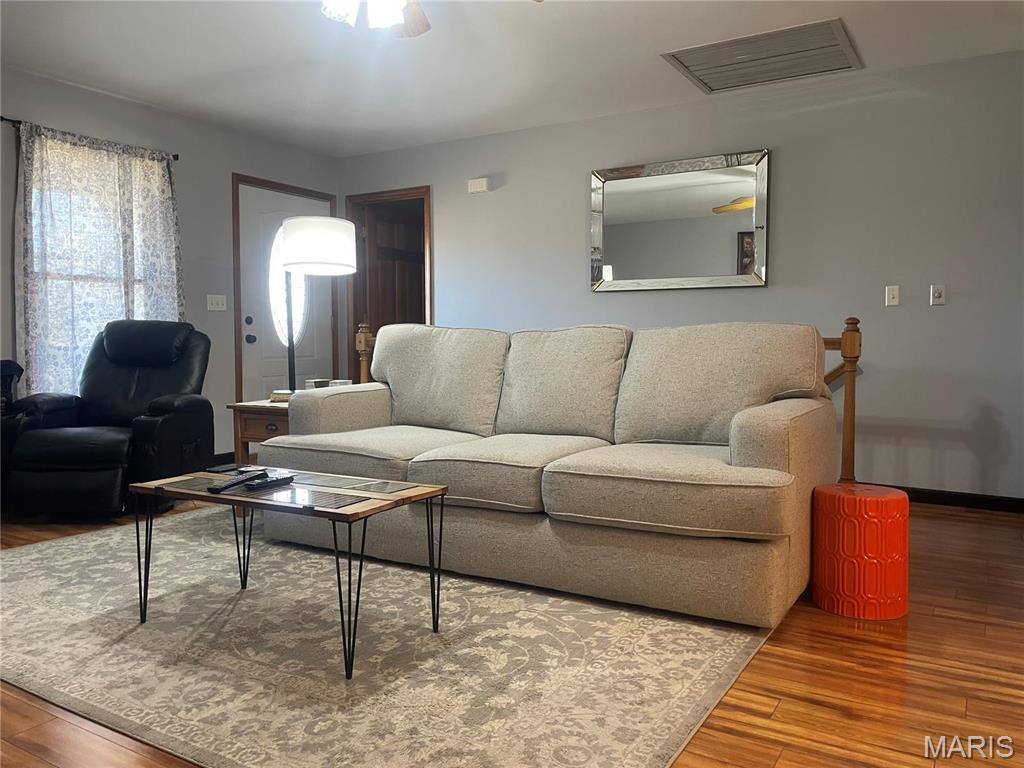 4101 Juedeman Road Cuba, MO 65453 - Photo 5 of 57