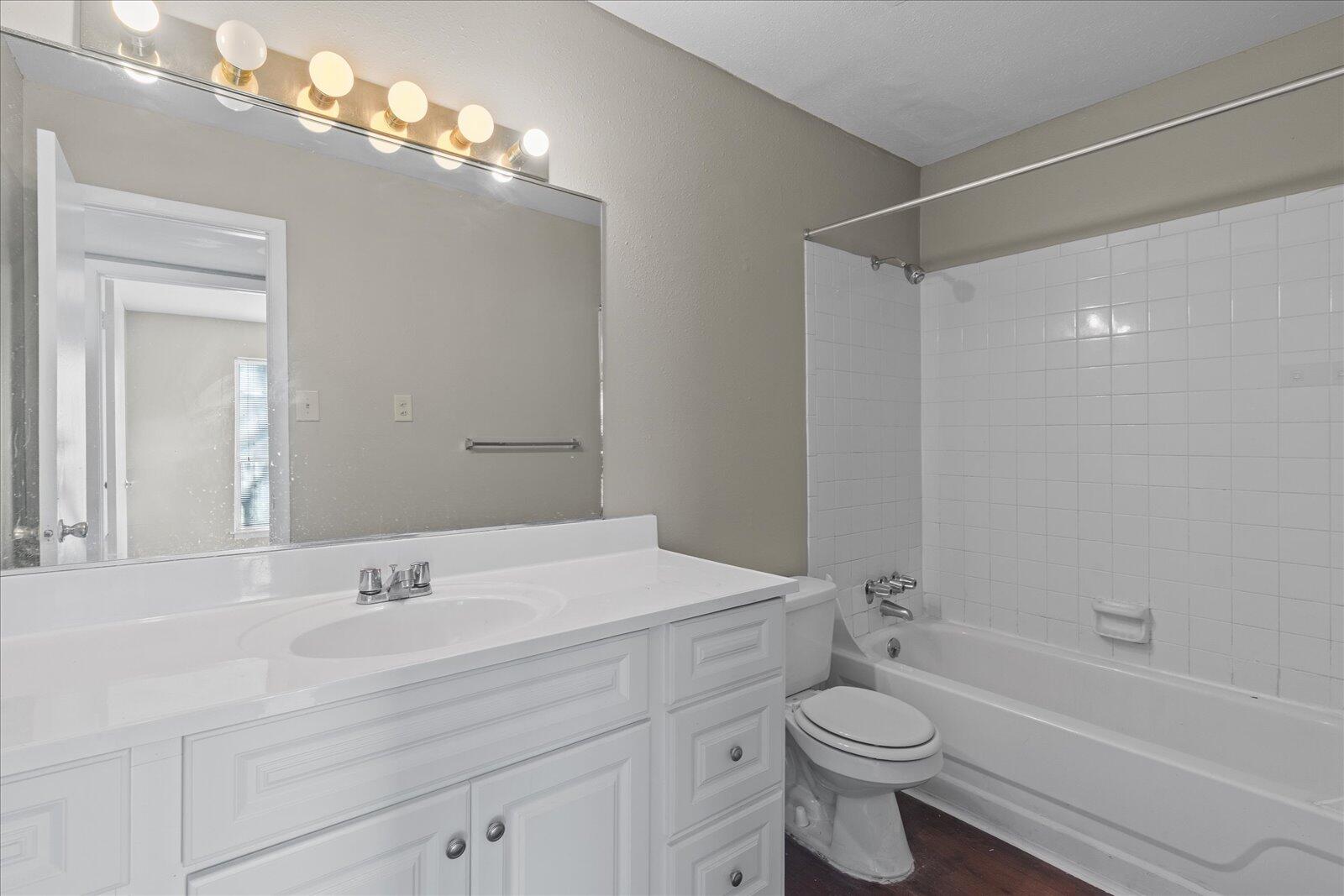 900 Mountain Creek Road, Unit 376 Chattanooga, TN 37405 - Photo 14 of 24 13-900 Mountain Creek Rd-13