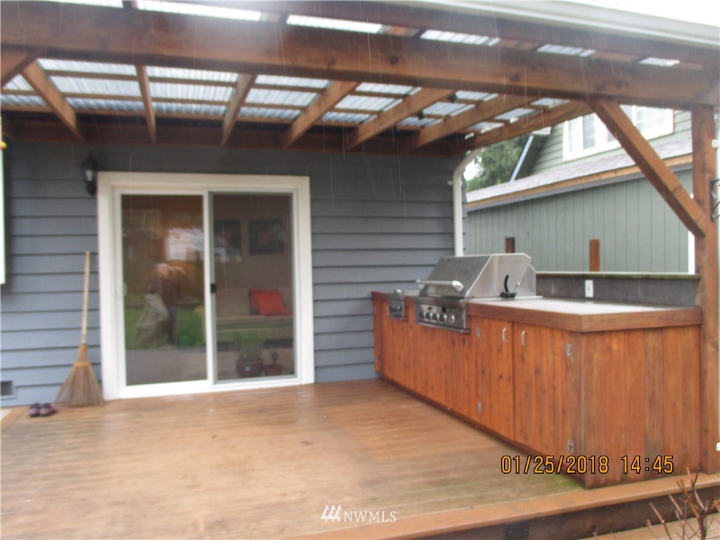 14211 147th Place Southeast Renton, WA 98059 - Photo 17 of 20