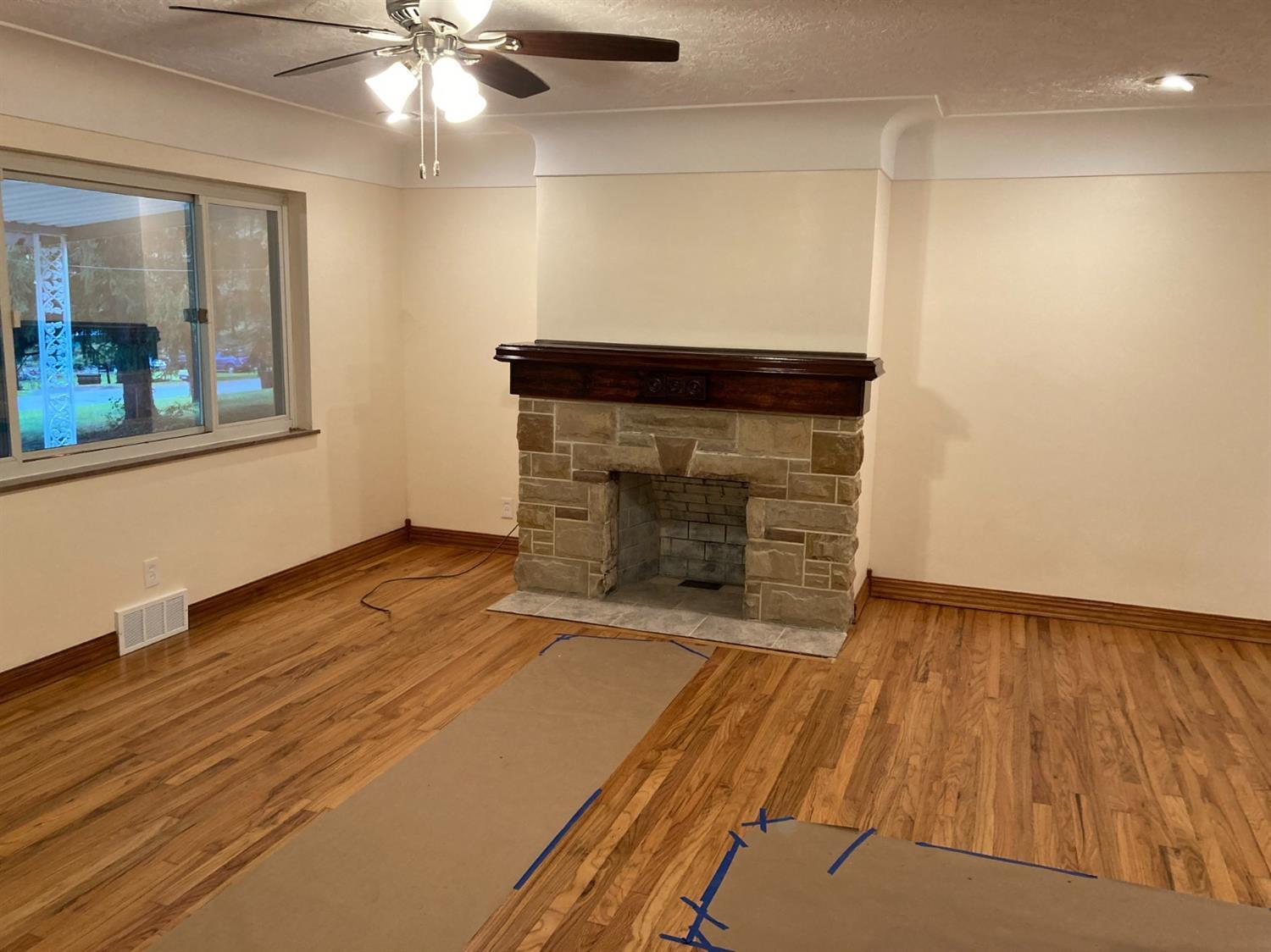 4410 Raeann Drive Cincinnati, OH 45252 - Photo 8 of 25 Gallery Image 8