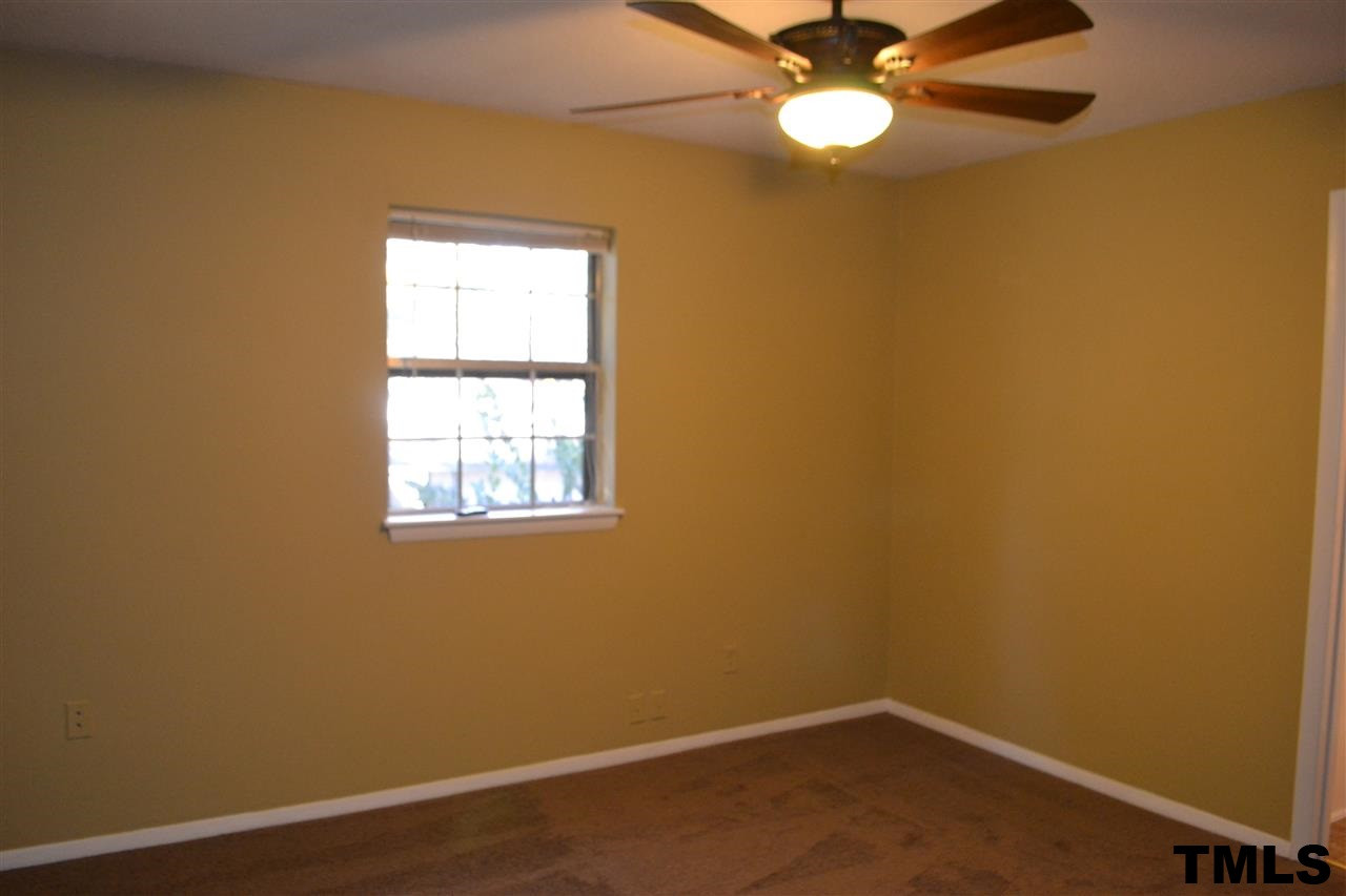 5612 Falls Of Neuse Road, Unit G Raleigh, NC 27609 - Photo 7 of 10 Photo 7