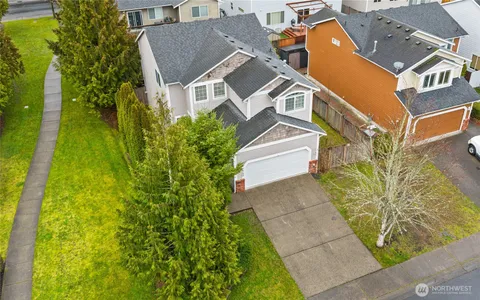 $505,000 | 18135 72nd Avenue East, Puyallup, WA 98375