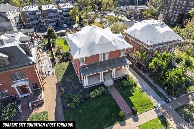 $699,900 | 88 Waterman Place, St. Louis, MO 63112