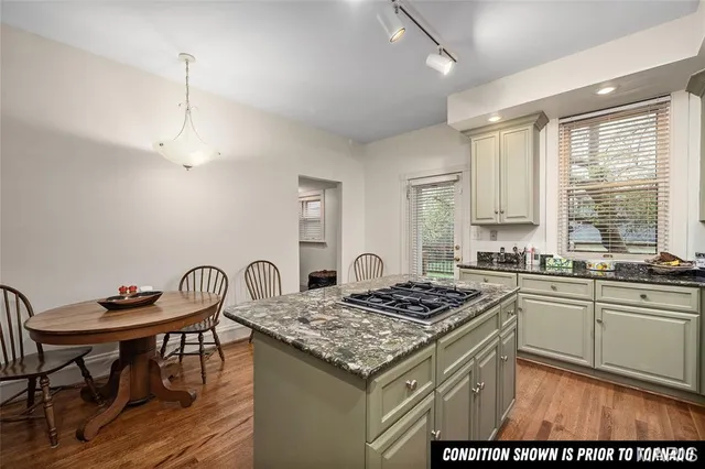 $699,900 | 88 Waterman Place, St. Louis, MO 63112