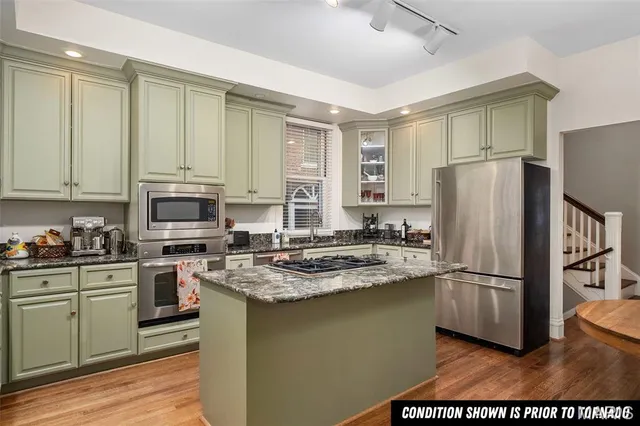 $699,900 | 88 Waterman Place, St. Louis, MO 63112