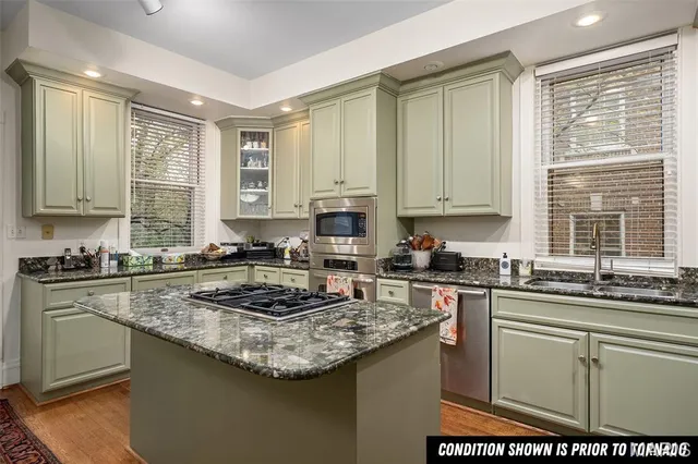 $699,900 | 88 Waterman Place, St. Louis, MO 63112