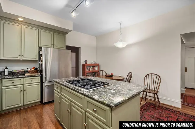 $699,900 | 88 Waterman Place, St. Louis, MO 63112