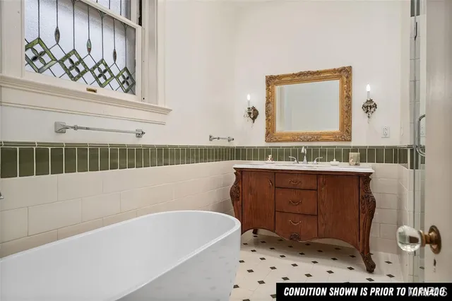 $699,900 | 88 Waterman Place, St. Louis, MO 63112