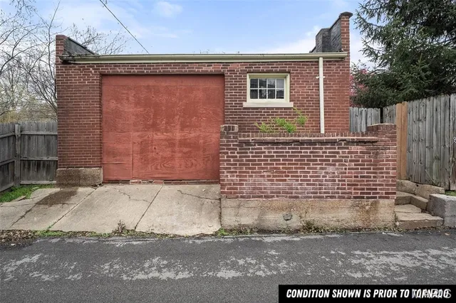 $699,900 | 88 Waterman Place, St. Louis, MO 63112