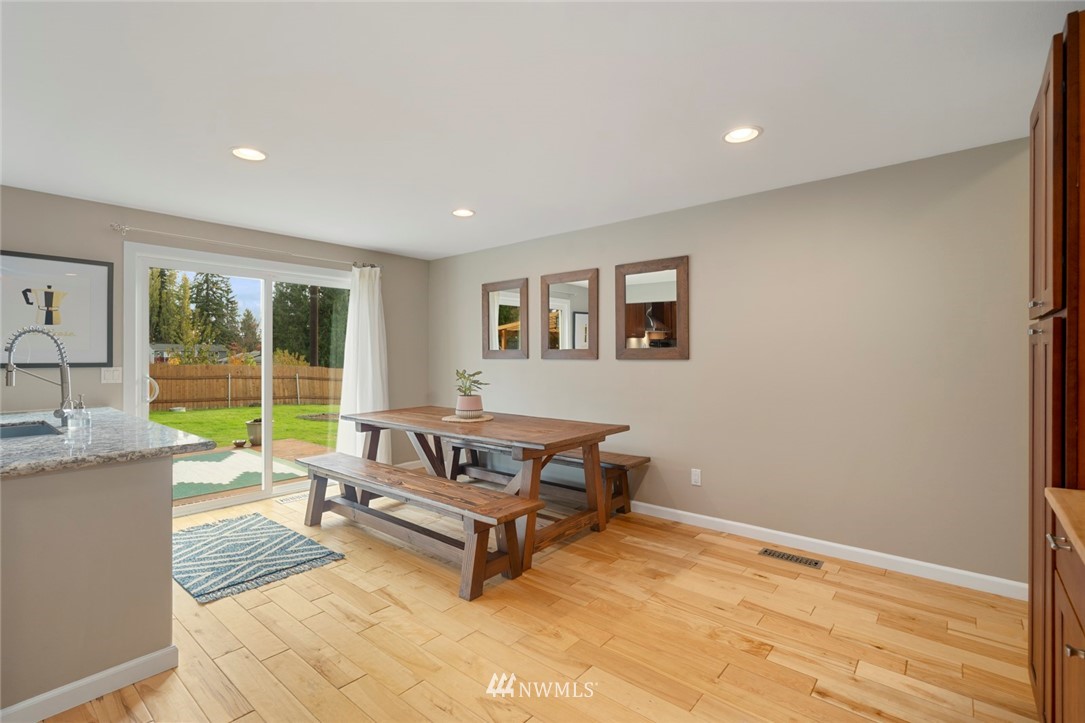 21125 4th Avenue West Bothell, WA 98021 - Photo 7 of 27