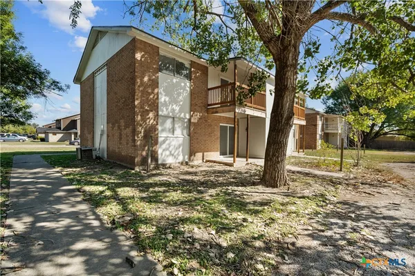 $1,100 | 2213 Valley Forge Avenue, Unit B, Temple, TX 76504